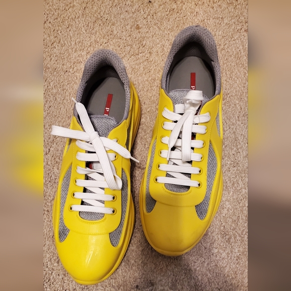 Prada shoes - Picture 1 of 1